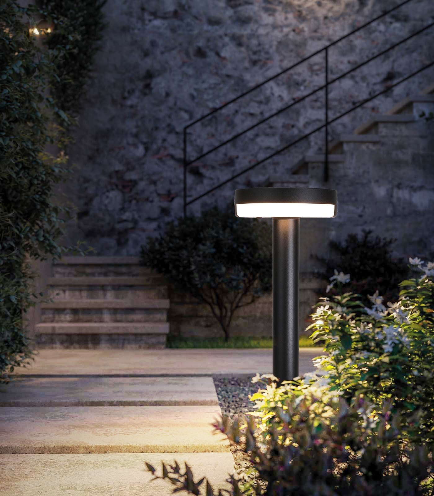 Moon Shadow Series Solar Lawn Light CPD1107 illuminating courtyard steps and landscape plants