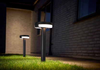 Moon Shadow Series Solar Lawn Light CPD1107 used for villa lawn and exterior pathway lighting