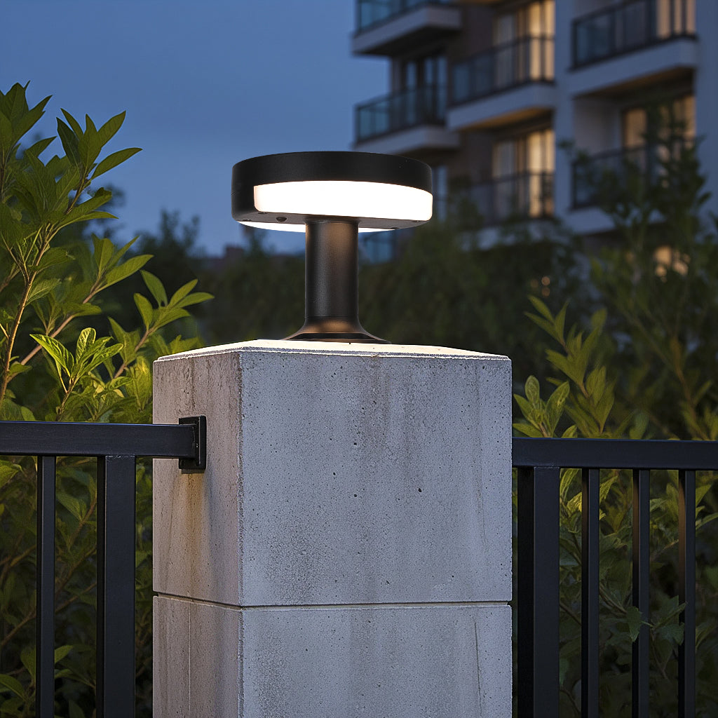 Moon Shadow Series solar pillar light ZTD1107 installed on residential gate pillar