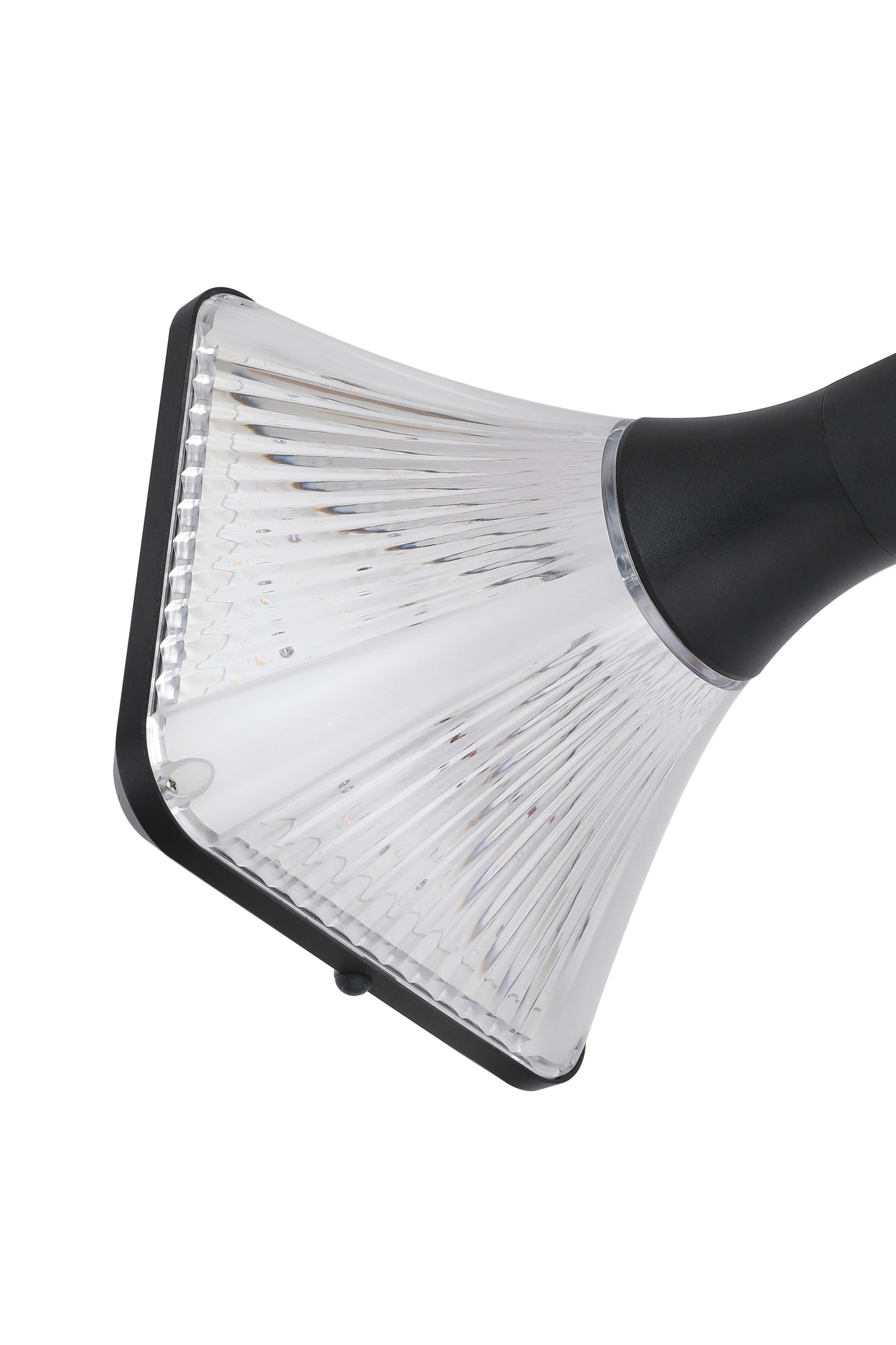 Close-up of Square Diamond Series Solar Wall Light GT-BD1008 optical ribbed PC lampshade structure