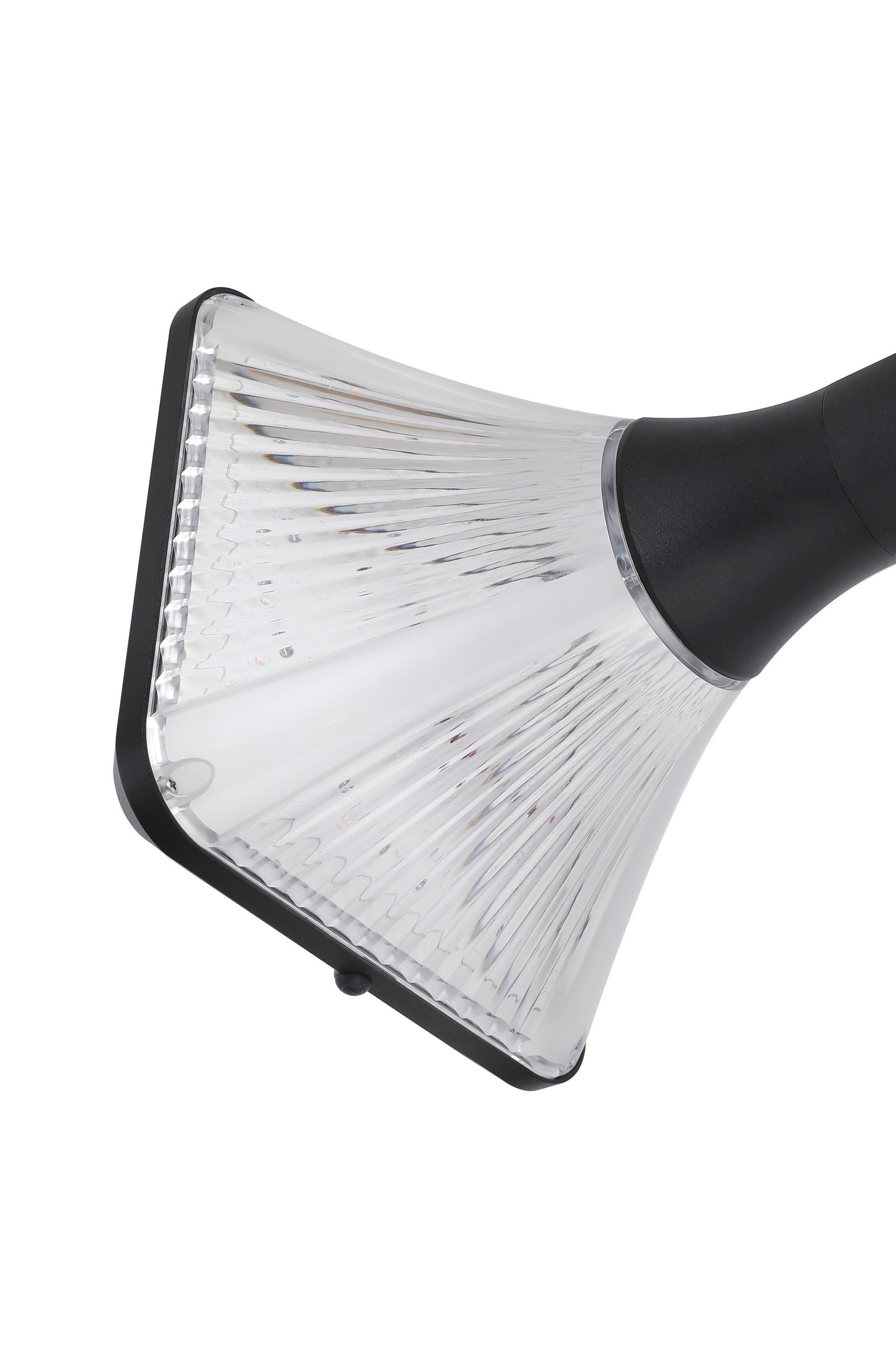 Close-up of Square Diamond Series Solar Wall Light GT-BD1008 optical ribbed PC lampshade structure