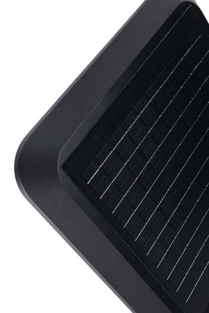 Close-up detail of the TYD8805 solar panel surface